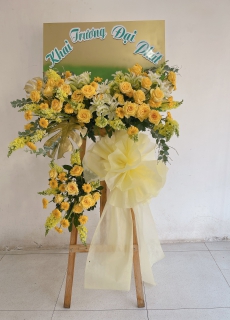 Kệ hoa chúc mừng 08