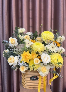 Giỏ hoa để bàn 08