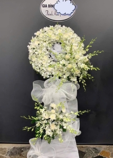 kệ hoa chia buồn 09