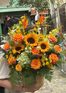 Giỏ hoa để bàn 23